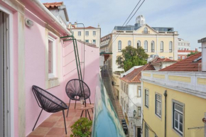 Fantastic Apartment with balcony in Bica